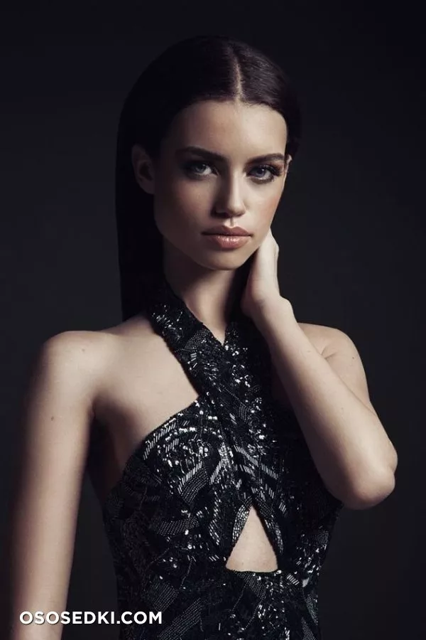 Elle Trowbridge - 15