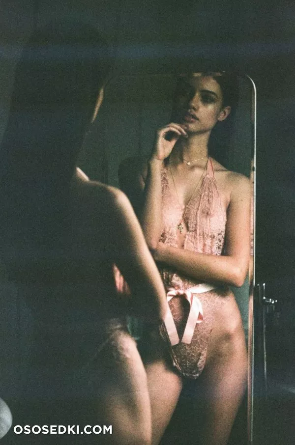 Elle Trowbridge - 21