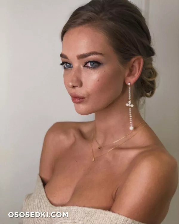 Valeria Bulusheva - 18