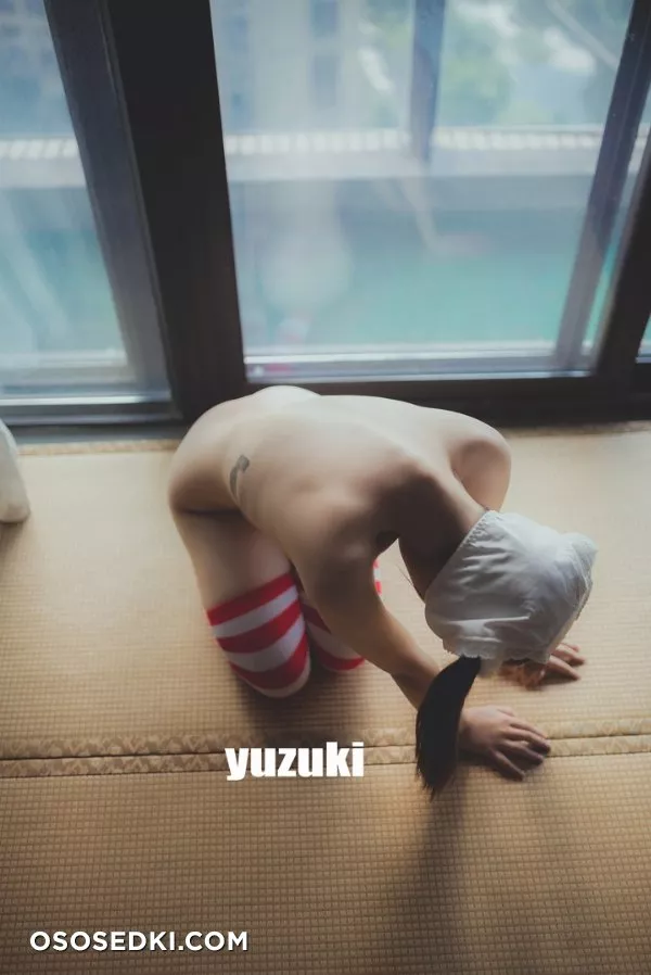 [泡泡条纹袜 (YUZUKI) - 47