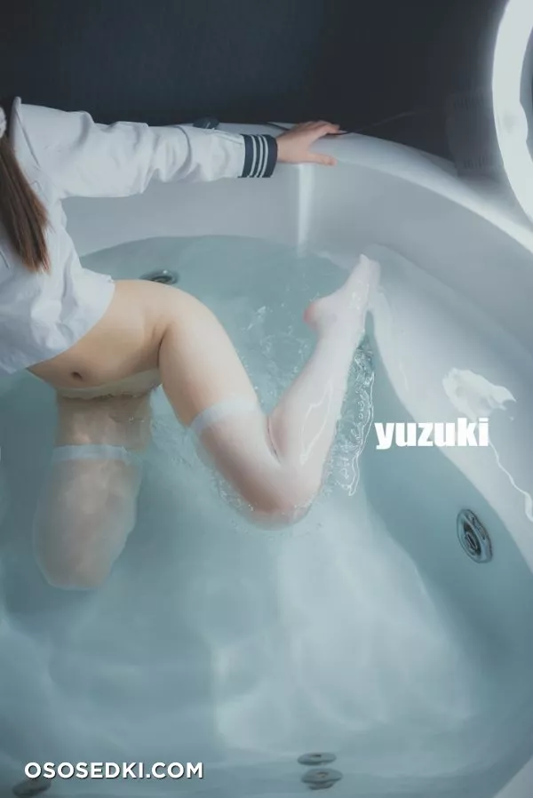[泡泡条纹袜 (YUZUKI) - 62