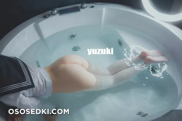 [泡泡条纹袜 (YUZUKI) - 69