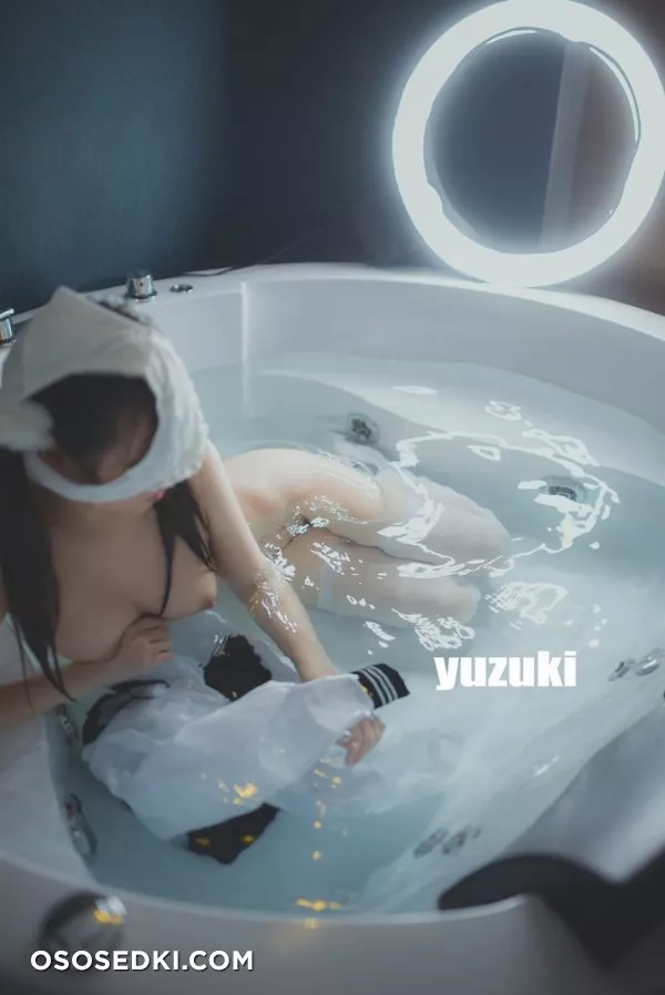[泡泡条纹袜 (YUZUKI) - 72