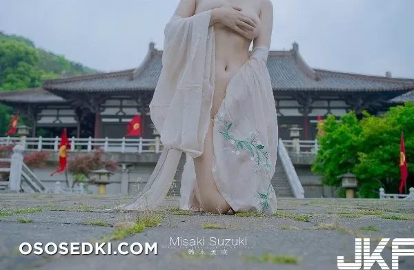 Misaki Suzuki - Sexy girl in old china architecture - 25