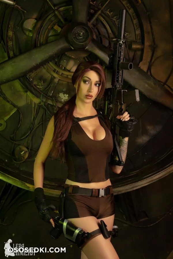 Lara Croft - Tomb Raider - 22