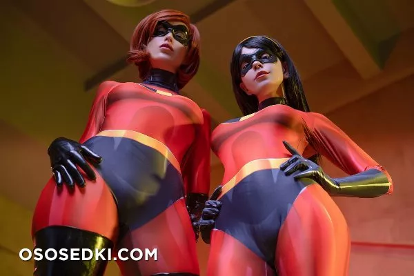 Helen & Violet Parr - The Incredibles - 1