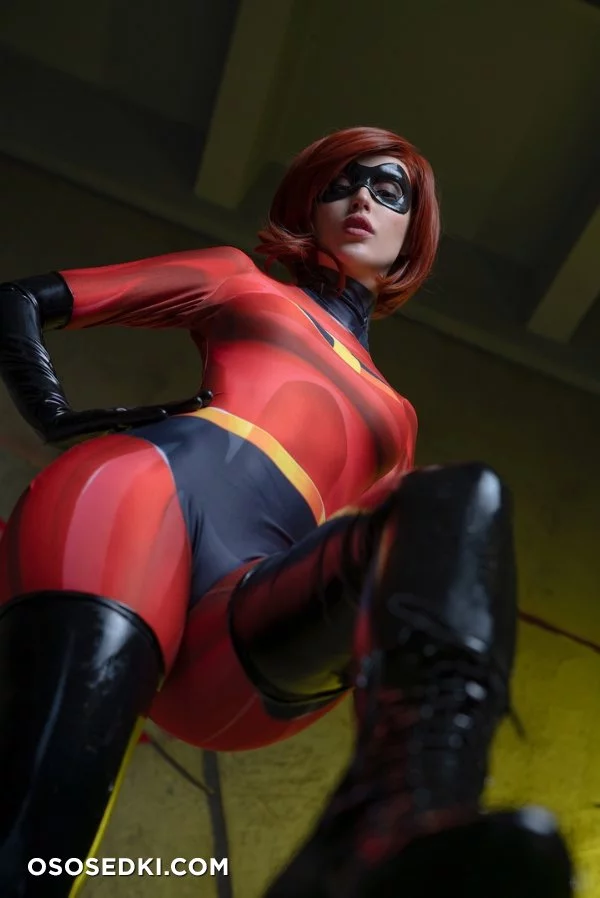 Elastgirl- The Incredibles - 2