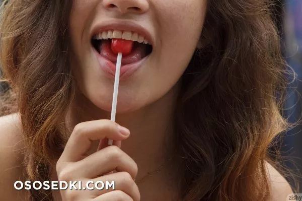 Lejandra Baez Sucker For Subway - 25