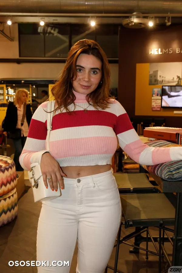 Tyla Jessop Celebrity Furniture - 32
