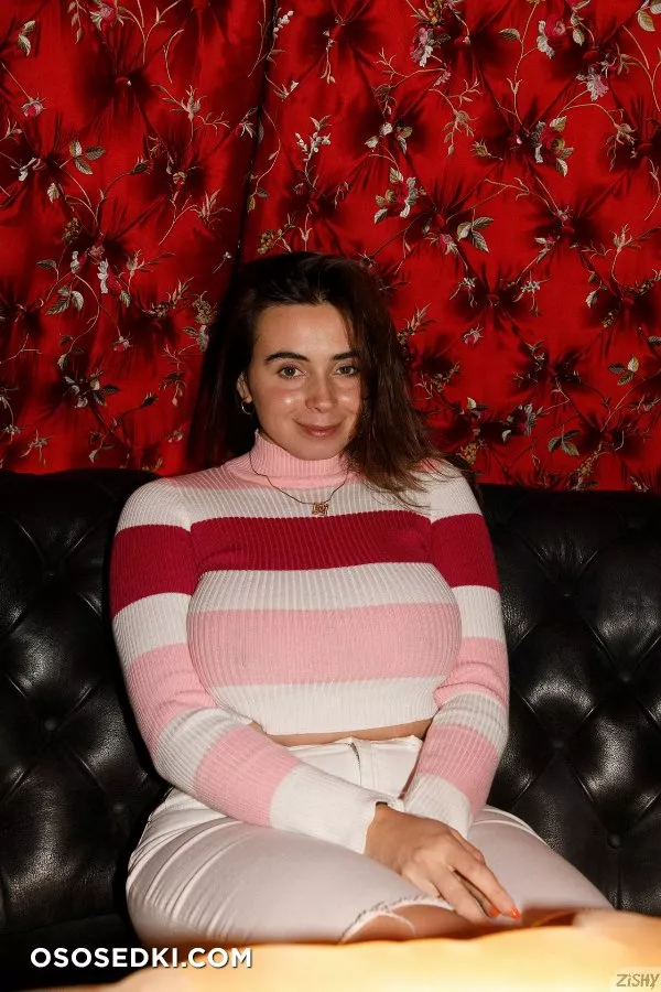 Tyla Jessop Celebrity Furniture - 51