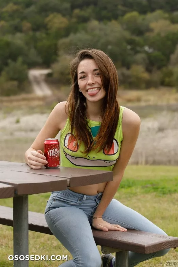 Hannah Tarley Lonestar Bulbasaur - 18