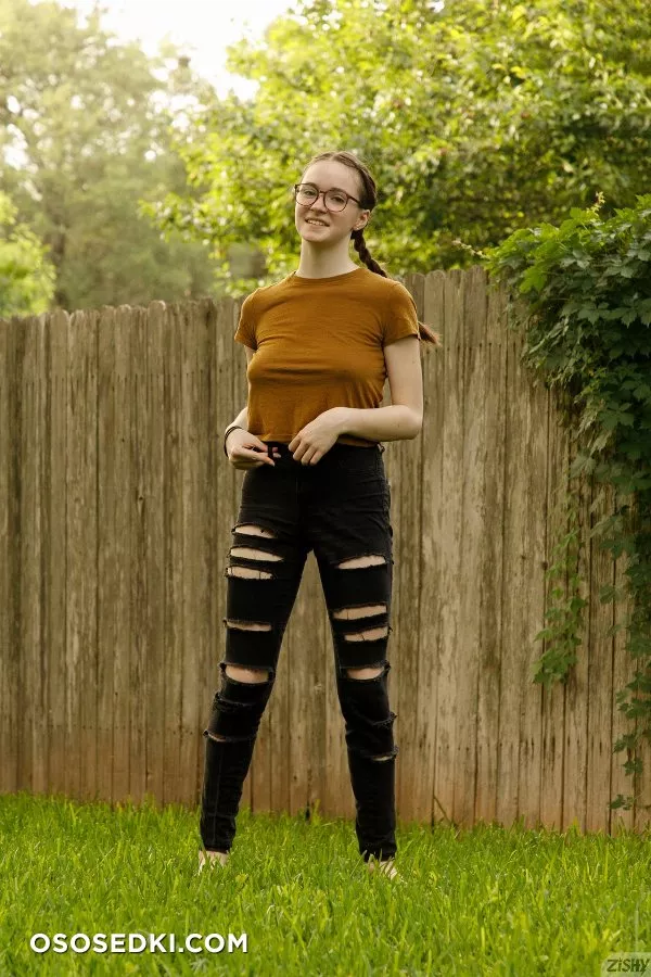 Hazel Moore In The Burbs I - 45
