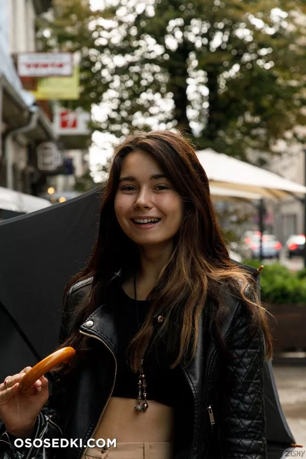 Miki Pedangen Beauty Is Divine - 12