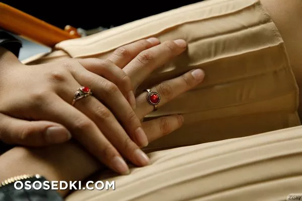 Miki Pedangen Beauty Is Divine - 19