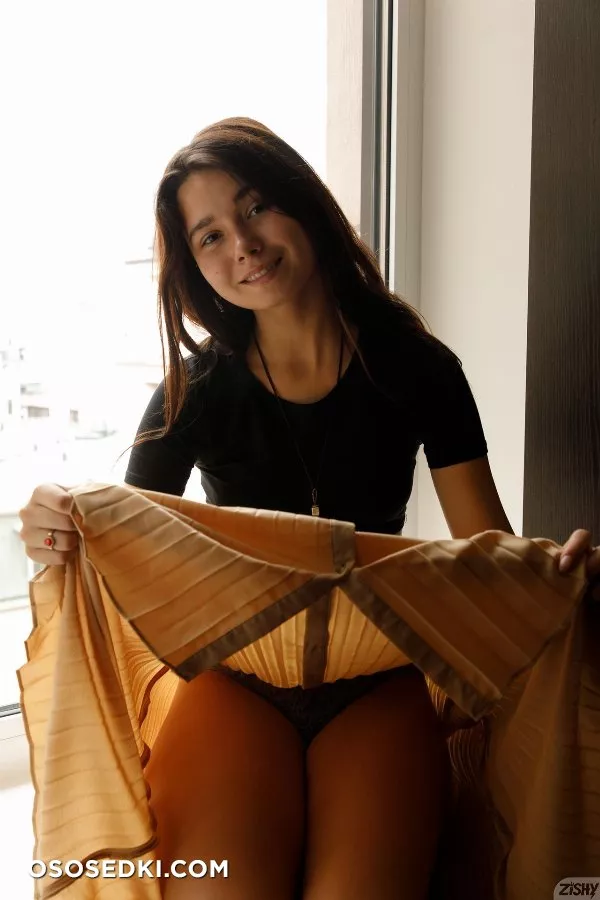 Miki Pedangen Beauty Is Divine - 51