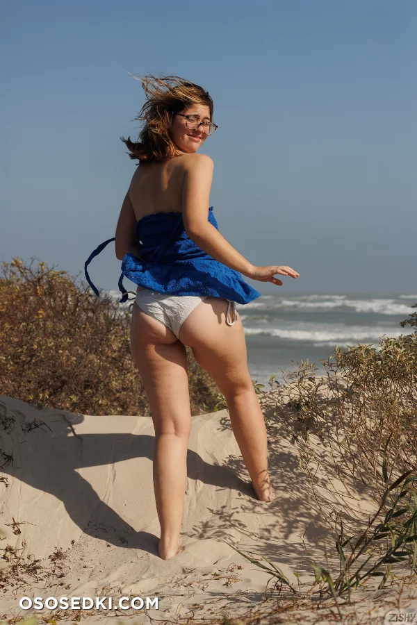 Ellie Nova Windy Bluffs - 75