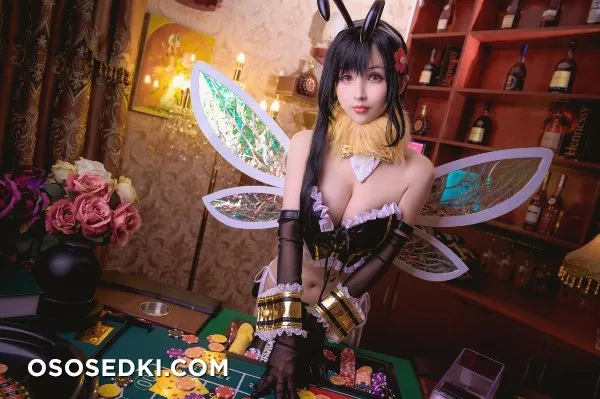 Rioko. Tifa Lockhart. Honey Bee. Final Fantasy - 16
