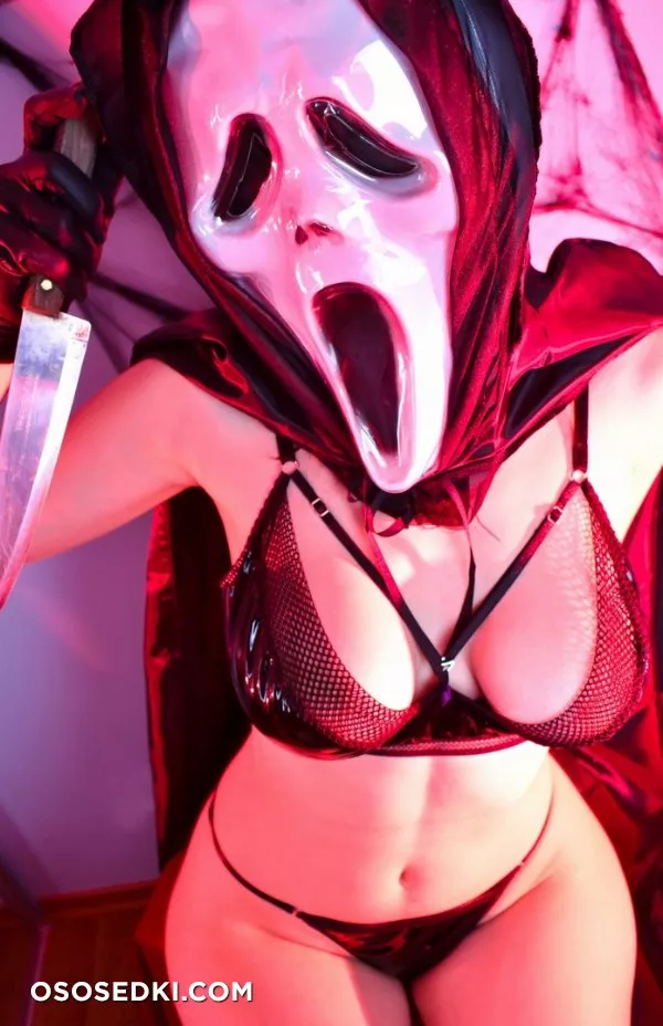 Sophie Valentine. Ghostface. Scream - 26