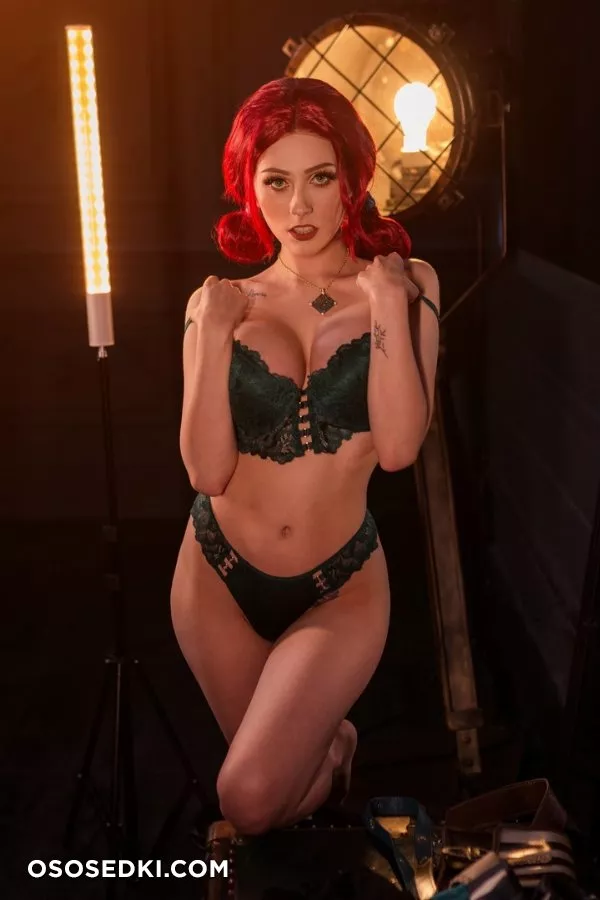 Rolyatistaylor & Ri Care. Triss Merigold & Cirilla. Witcher - 17