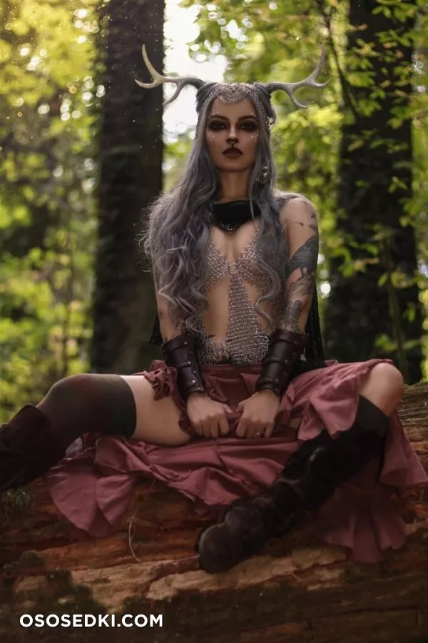 Genevieve - The Mage - 4