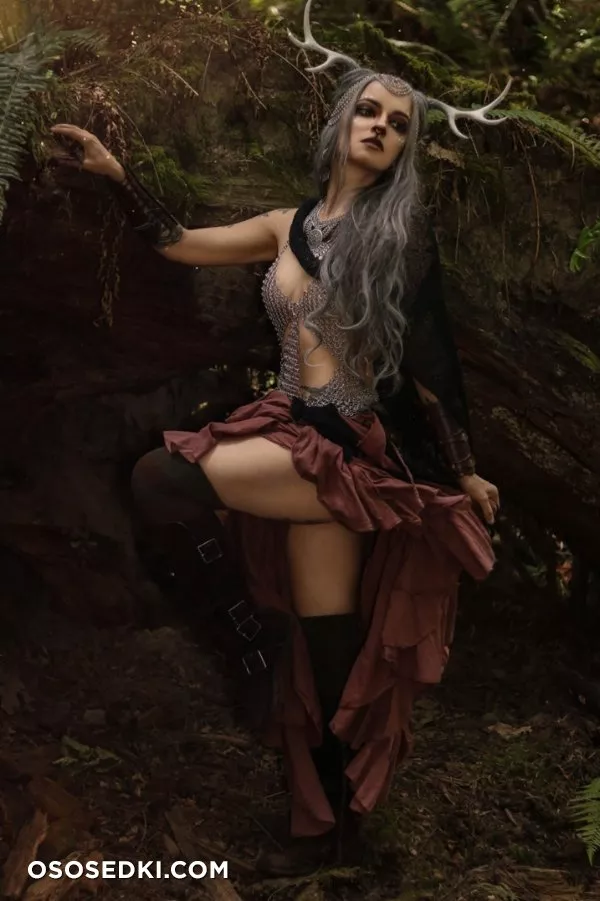 Genevieve - The Mage - 13