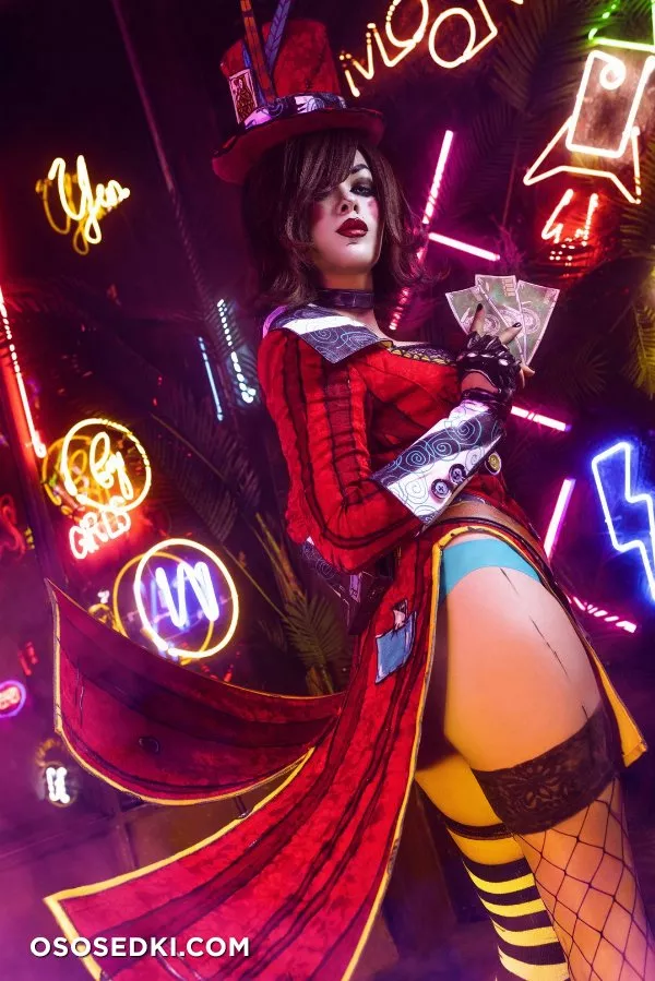 Mad Moxxi - 5