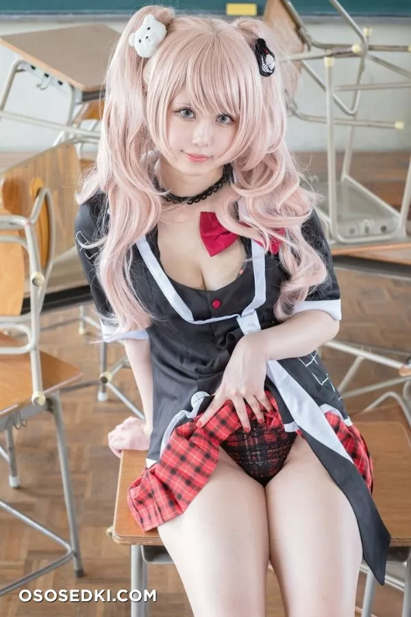 Omimi | Danganronpa | Junko Enoshima - 1