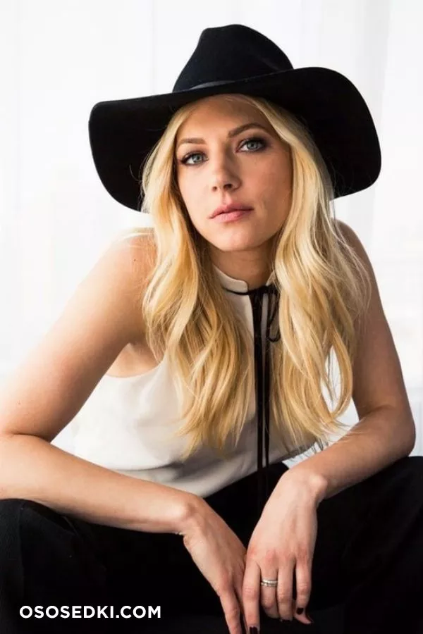 Katheryn Winnick - 39