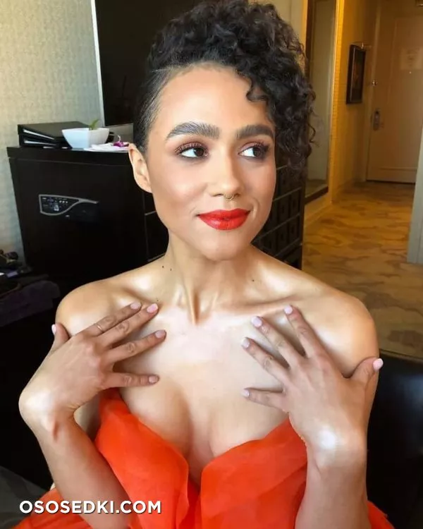 NathalieEmmanuel - 25