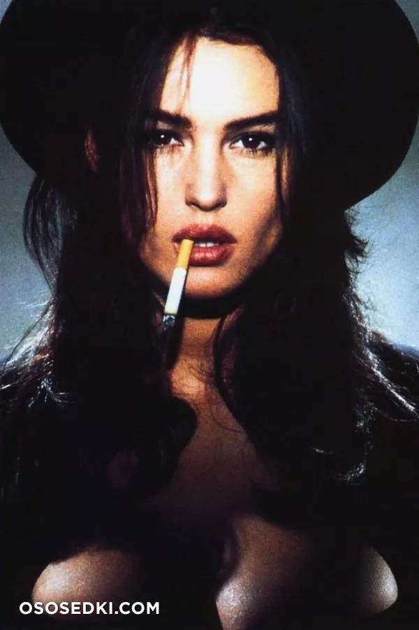 Monica Bellucci - 29