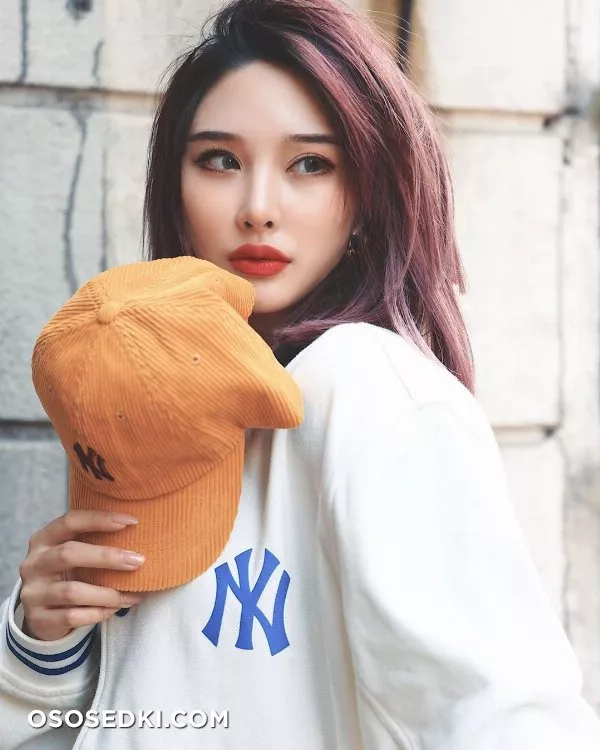Songyuxin Hitomi (@songyuxin_hitomi) - 271