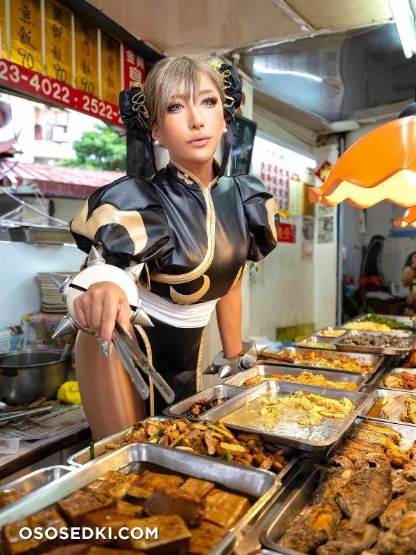nonsummerjack - Black Chun-Li - 71