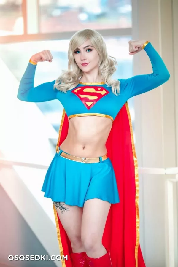 Luxlo cosplay - Supergirl - 1