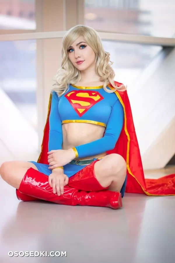 Luxlo cosplay - Supergirl - 9