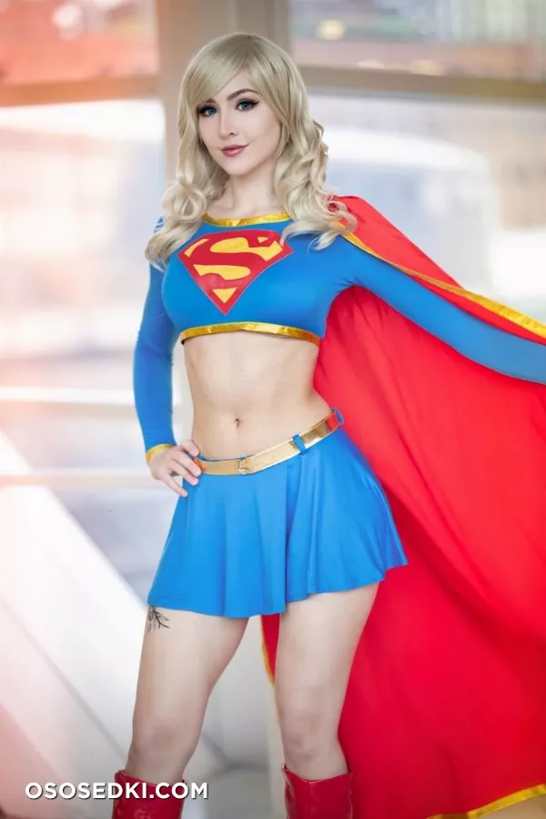Luxlo cosplay - Supergirl - 24