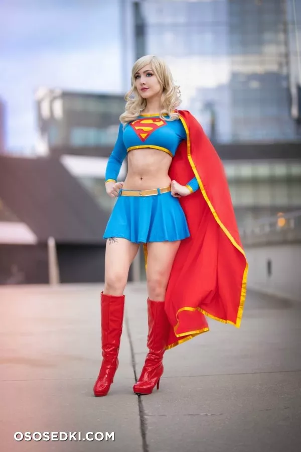 Luxlo cosplay - Supergirl - 27