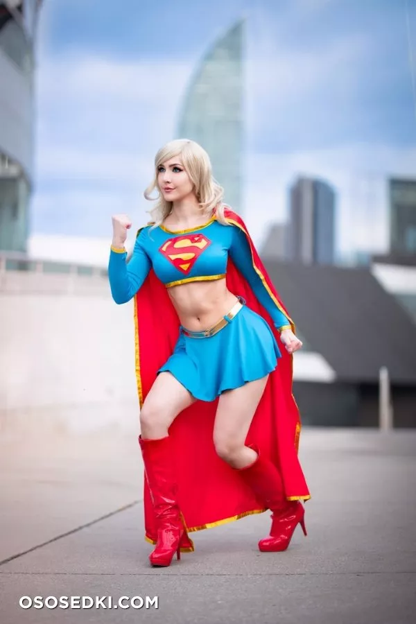 Luxlo cosplay - Supergirl - 28