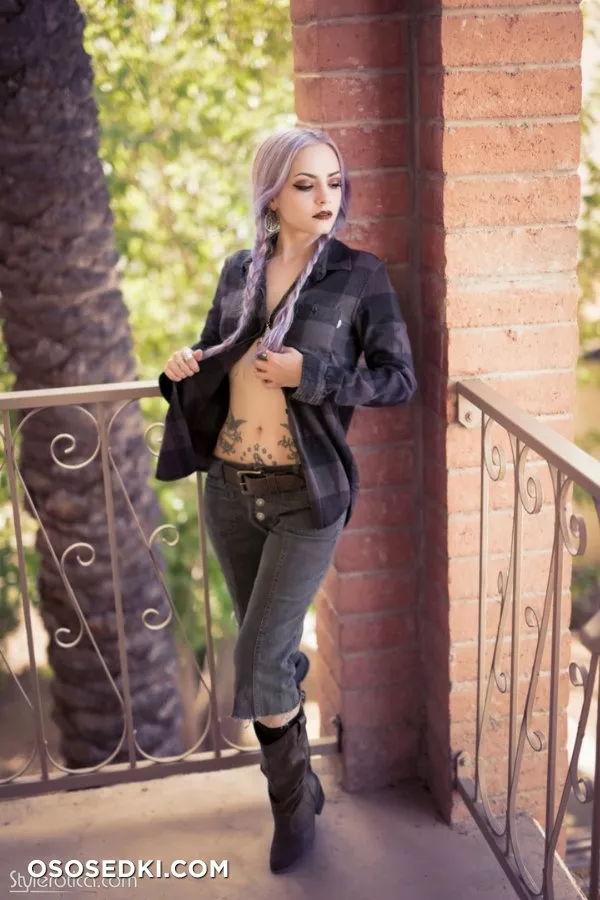 Genevieve - Hotel Arizona - 7