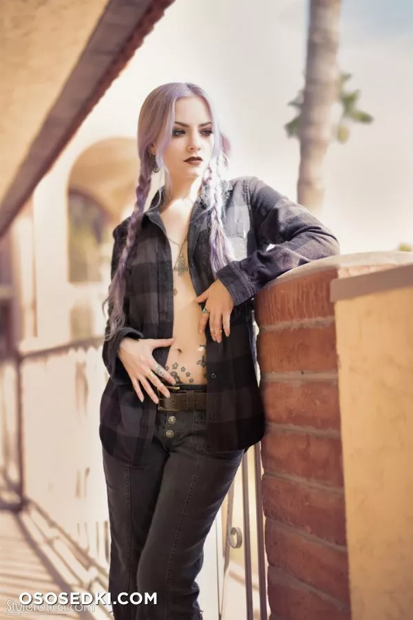 Genevieve - Hotel Arizona - 11