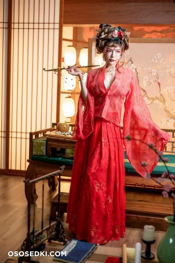 XiaoXiaoQui - 33
