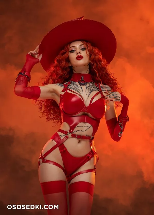 Alin Ma Nudes - xenoncos Witch Cosplay - 5