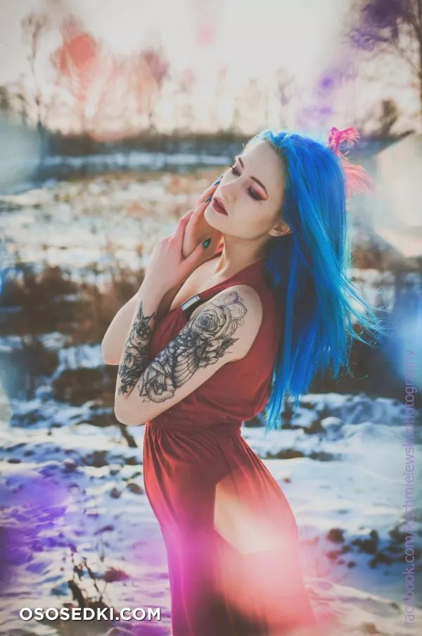 Blue Astrid - 42