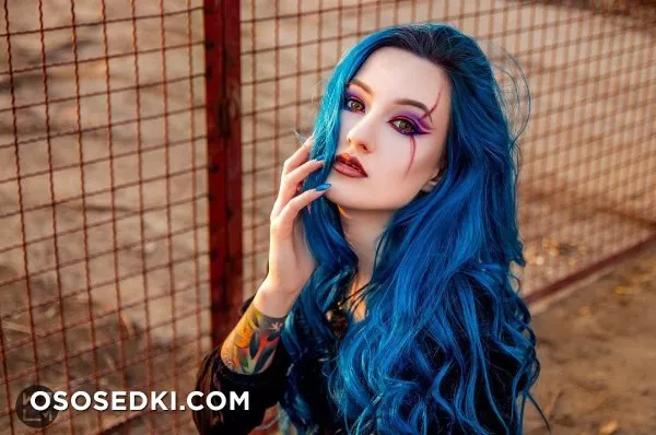 Blue Astrid - 555