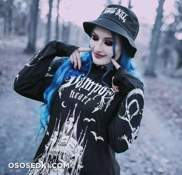 Blue Astrid - 662