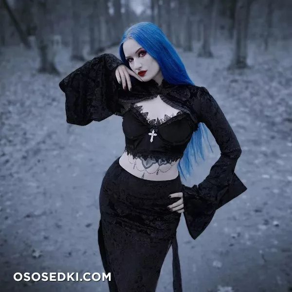 Blue Astrid - 674