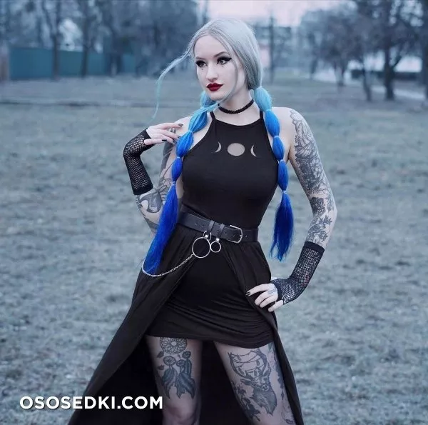 Blue Astrid - 696