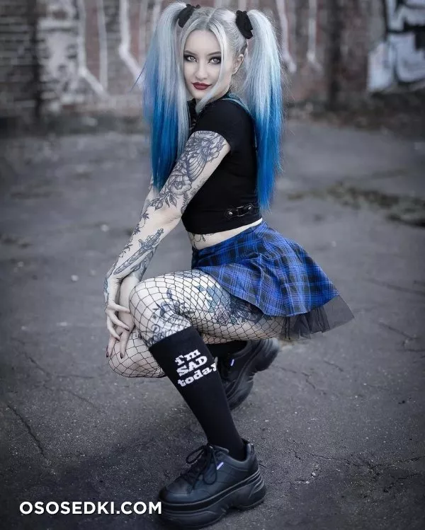 Blue Astrid - 705