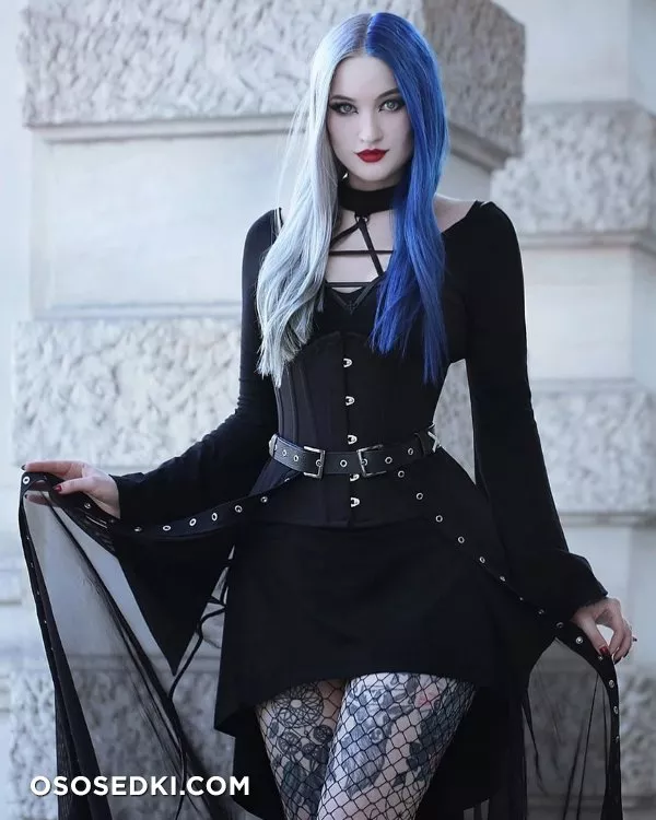 Blue Astrid - 712