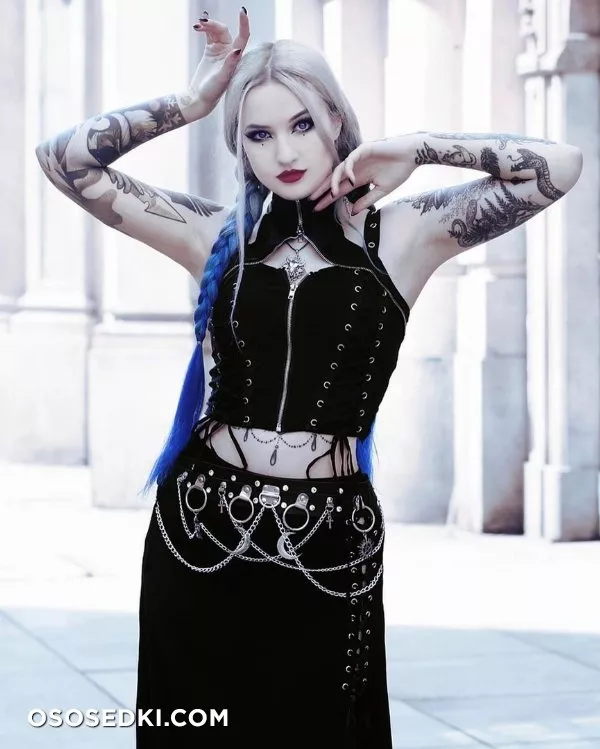 Blue Astrid - 718