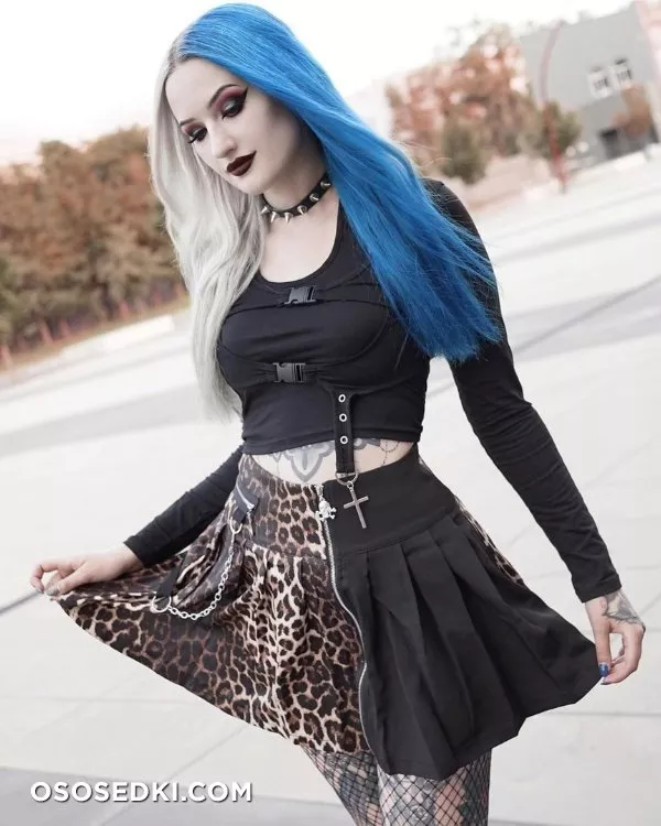 Blue Astrid - 722